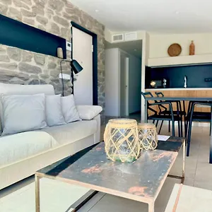 https://amazing-apt-on-the-beach-with-terrace-06.balearic-islands.net