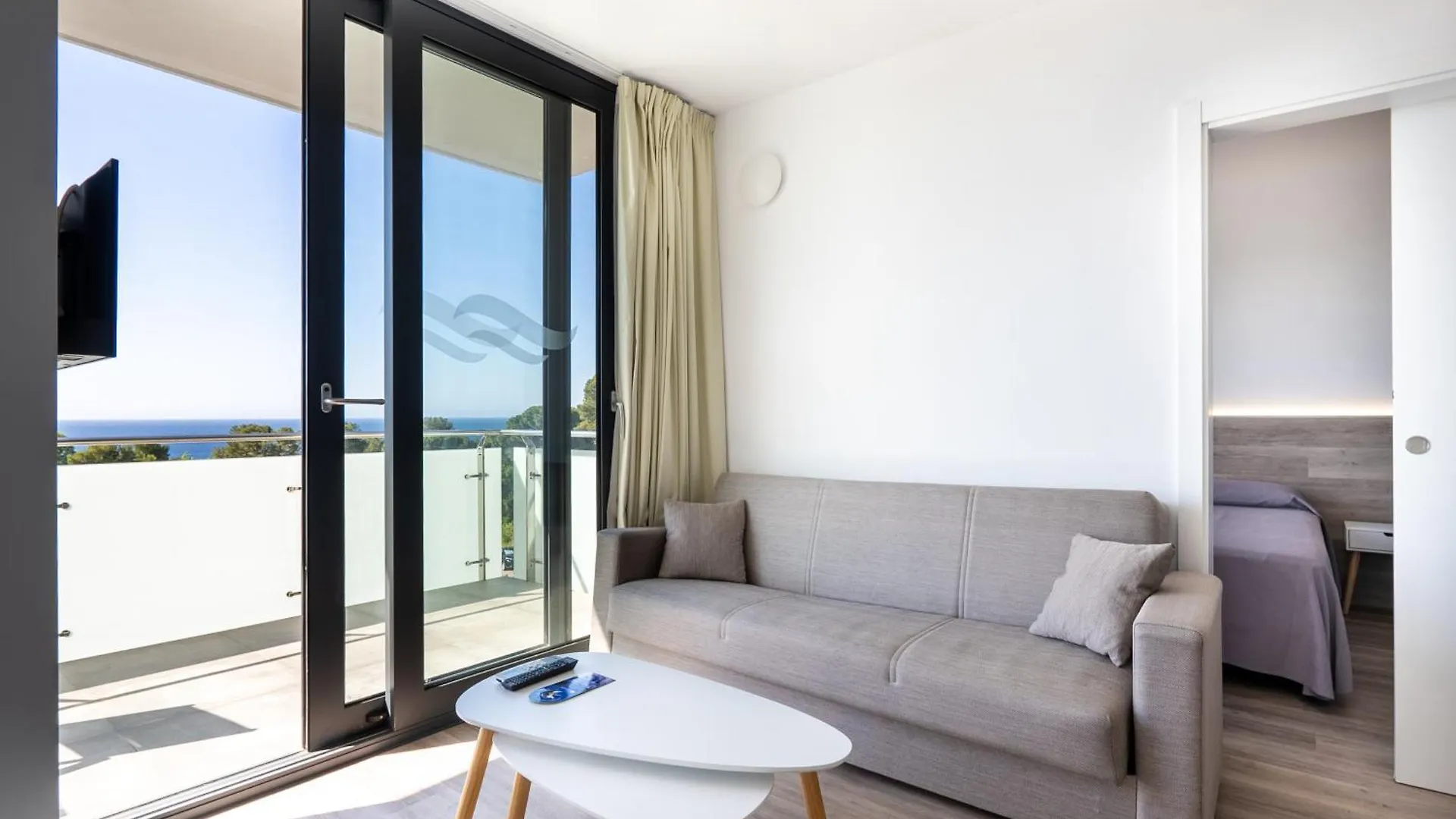 Aparthotel Comtat Sant Jordi Platja d'Aro 3*,  Spagna